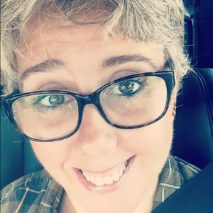 Meet your Posher, Christa